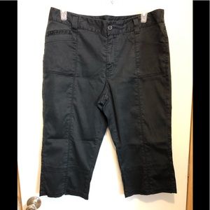 Venezia Capris Size 18